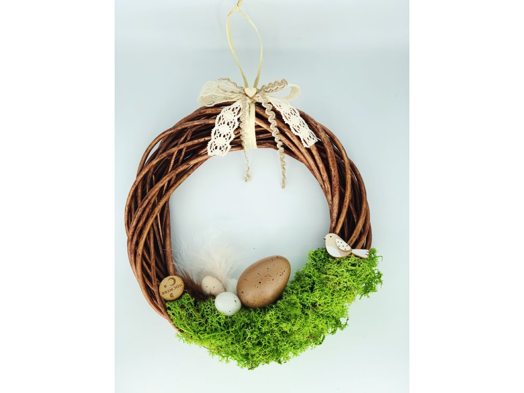 Velikonoční věnec na dveře mechový